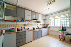 Blk 831 Jurong West Street 81 (Jurong West), HDB Executive #600173371